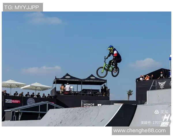 成都极限运动队展现灵活性与创新精神引领极限运动新潮流