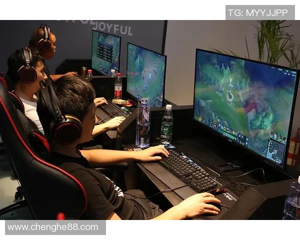 深度对话:周芳在英雄联盟中的成长与挑战之旅 深度对话:周芳在英雄联盟中的成长与挑战之旅