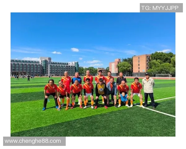 全员足球明星齐聚一堂高清合照展现激情与友谊的瞬间 全员足球明星齐聚一堂高清合照展现激情与友谊的瞬间